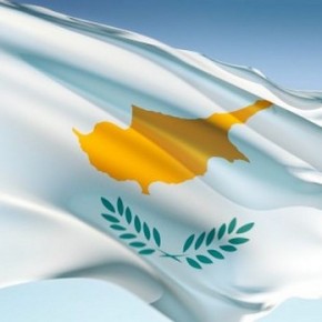 Πολιτικό σεισμό προκάλεσε η Κύπρος